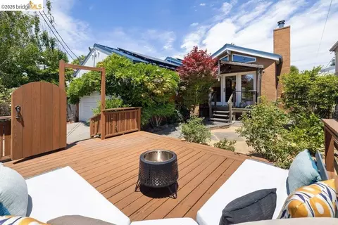 Exterior - 287 Purdue Ave, Kensington, CA 94708 photo 5 of 11