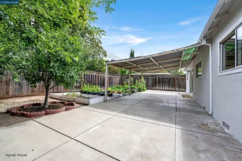 Exterior - 1446 Sunshine Dr, Concord, CA 94520 photo 7 of 10