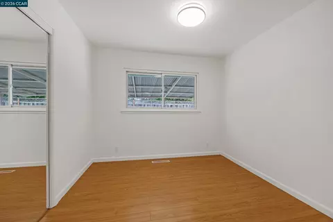 Bedroom - 1446 Sunshine Dr, Concord, CA 94520 photo 3 of 6