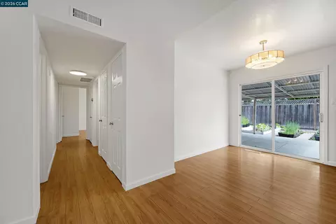Entry Way - 1446 Sunshine Dr, Concord, CA 94520 photo 1 of 1
