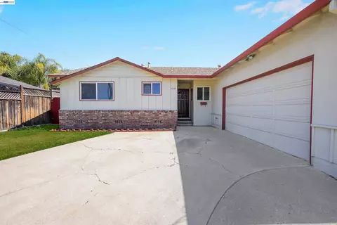 Exterior - 5246 Abbey Ct, Newark, CA 94560 photo 4 of 15