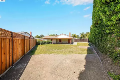 Exterior - 5246 Abbey Ct, Newark, CA 94560 photo 11 of 15