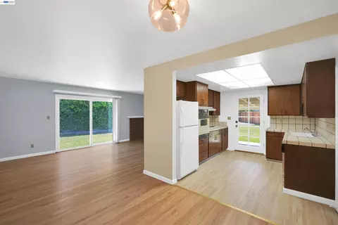 Living - 5246 Abbey Ct, Newark, CA 94560 photo 9 of 9