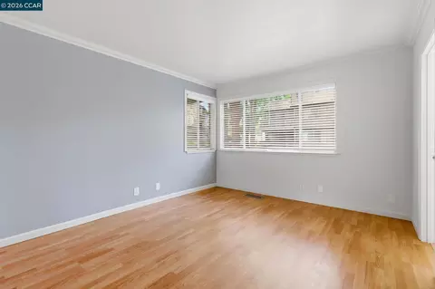 Living - 641 Chadwick Ln, Bay Point, CA 94565 photo 8 of 8