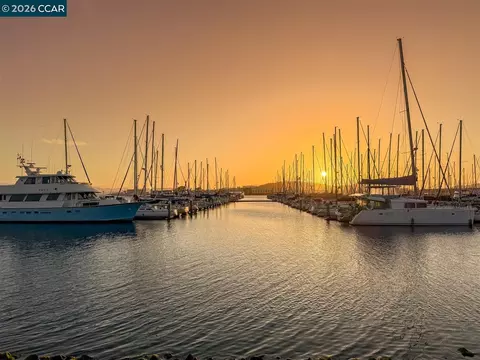 View/Area - 619 Commodore Dr, Richmond, CA 94804 photo 12 of 15