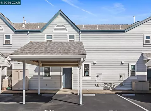Exterior - 619 Commodore Dr, Richmond, CA 94804 photo 2 of 9