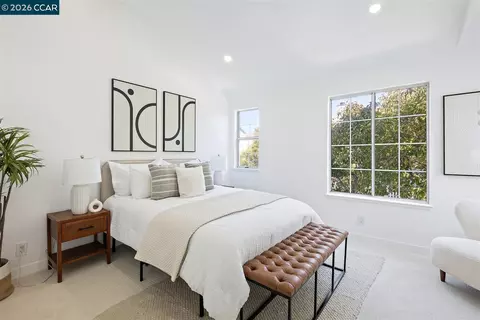 Bedroom - 619 Commodore Dr, Richmond, CA 94804 photo 1 of 4