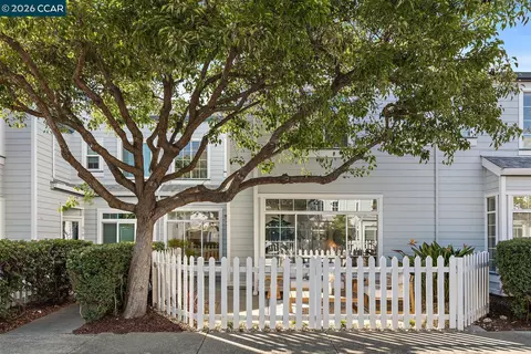 Exterior - 619 Commodore Dr, Richmond, CA 94804 photo 5 of 9