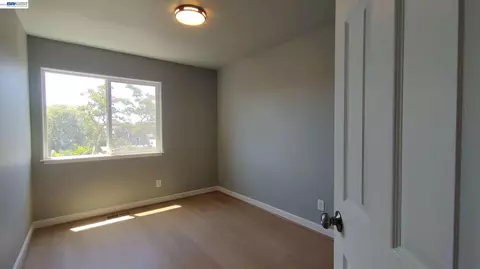 Bedroom - 917 1st St, Rodeo, CA 94572 photo 1 of 8