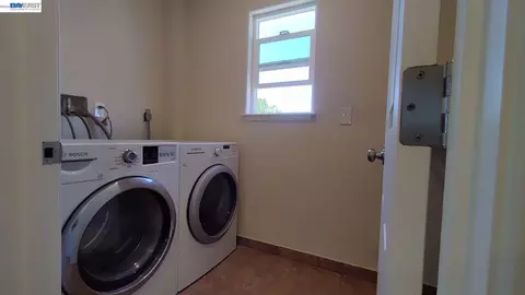 Other - 917 1st St, Rodeo, CA 94572 photo 10 of 13
