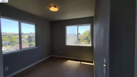 Bedroom - 917 1st St, Rodeo, CA 94572 photo 8 of 8