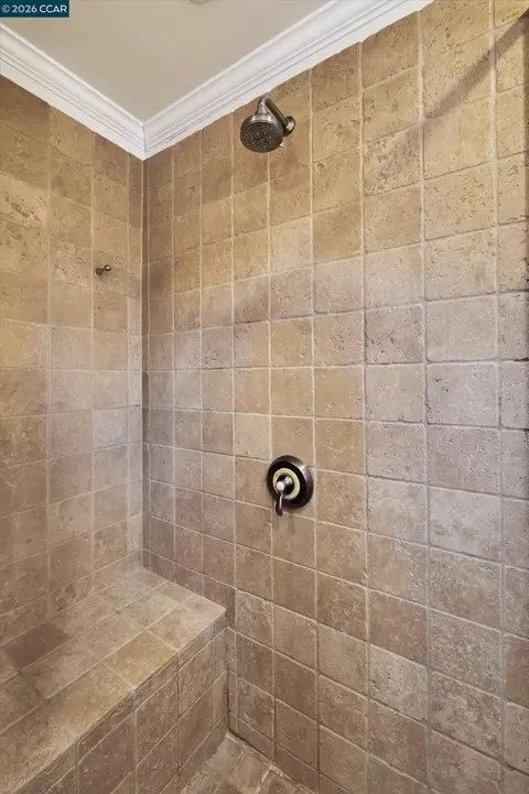 Bath - 8271 Cavalier Ln, Dublin, CA 94568 photo 2 of 4