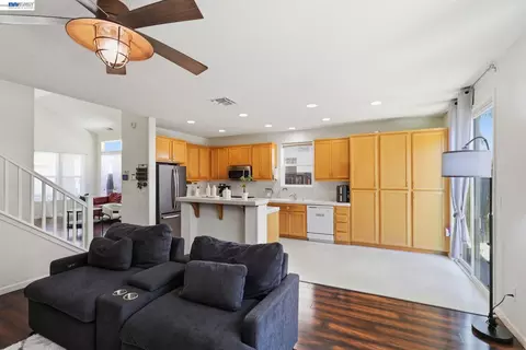 Other - 1205 Nellis Ct, Pittsburg, CA 94565 photo 5 of 13