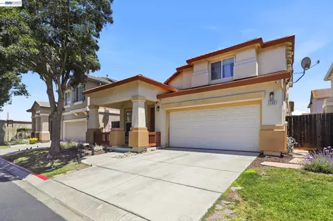 Exterior - 1205 Nellis Ct, Pittsburg, CA 94565 photo 3 of 11