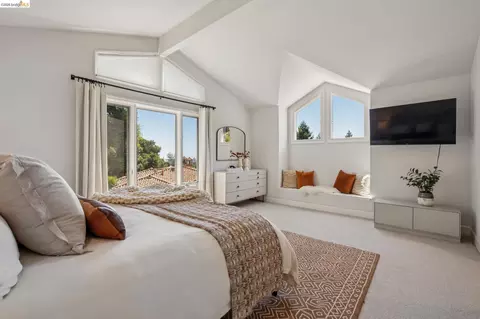 122 Vicente Rd, Berkeley, CA 94705 photo 42
