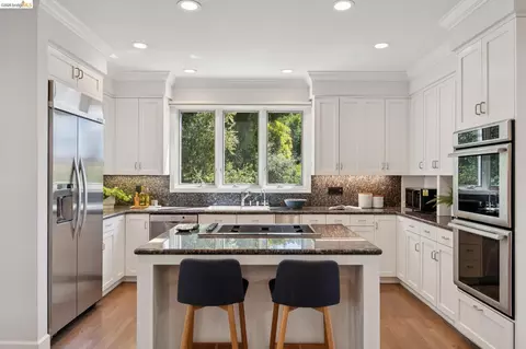122 Vicente Rd, Berkeley, CA 94705 photo 17