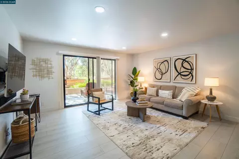 440 N Civic Dr #201, Walnut Creek, CA 94596