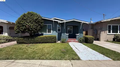 1329 67th St, Berkeley, CA 94702 photo 1