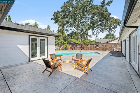 Exterior - 1837 Andrews Dr, Concord, CA 94521 photo 6 of 12