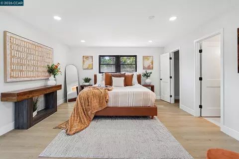 Bedroom - 1837 Andrews Dr, Concord, CA 94521 photo 1 of 5