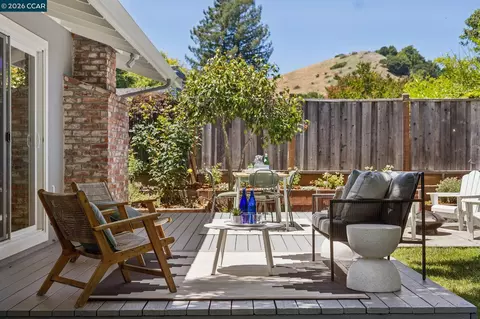 Exterior - 263 Tharp Dr, Moraga, CA 94556 photo 22 of 23
