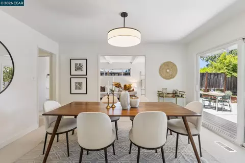 Dining - 263 Tharp Dr, Moraga, CA 94556 photo 1 of 7