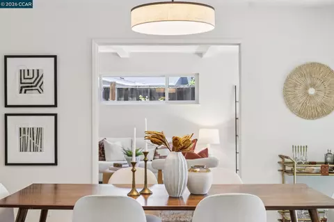 Dining - 263 Tharp Dr, Moraga, CA 94556 photo 5 of 7