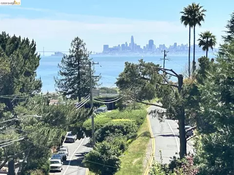 View/Area - 227 Richardson Dr, Mill Valley, CA 94941 photo 1 of 1