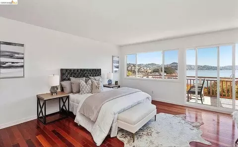 Bedroom - 227 Richardson Dr, Mill Valley, CA 94941 photo 2 of 3