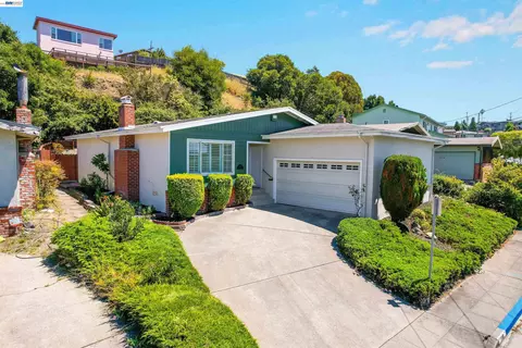 716 Courtland Ave, Richmond, CA 94805