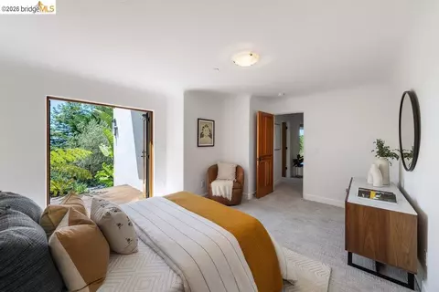 Bedroom - 85 Gravatt Dr, Berkeley, CA 94705 photo 10 of 12