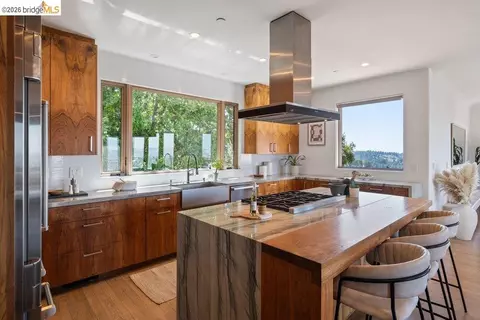 Kitchen - 85 Gravatt Dr, Berkeley, CA 94705 photo 4 of 7