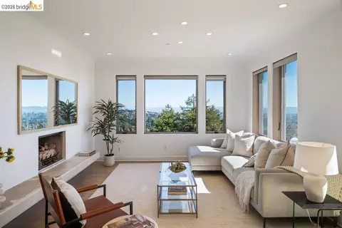 Living - 85 Gravatt Dr, Berkeley, CA 94705 photo 3 of 7