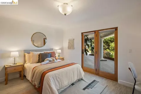 Bedroom - 85 Gravatt Dr, Berkeley, CA 94705 photo 7 of 12