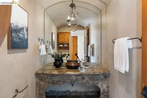 Bath - 85 Gravatt Dr, Berkeley, CA 94705 photo 1 of 7