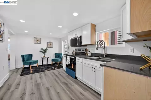 Kitchen - 111 Garretson Ave, Rodeo, CA 94572 photo 5 of 5