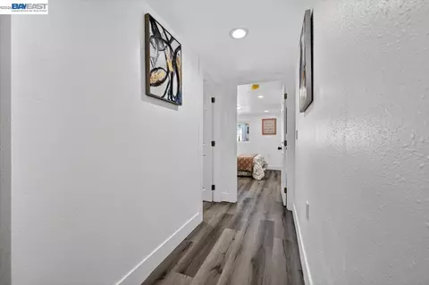Entry Way - 111 Garretson Ave, Rodeo, CA 94572 photo 4 of 5