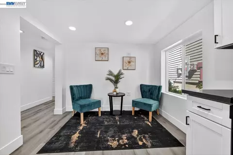 Entry Way - 111 Garretson Ave, Rodeo, CA 94572 photo 3 of 5