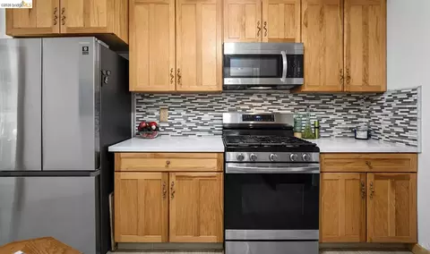 Kitchen - 1410 Taylor Rd, Bethel Island, CA 94511 photo 2 of 5