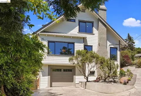 5765 Manila Ave, Oakland, CA 94618