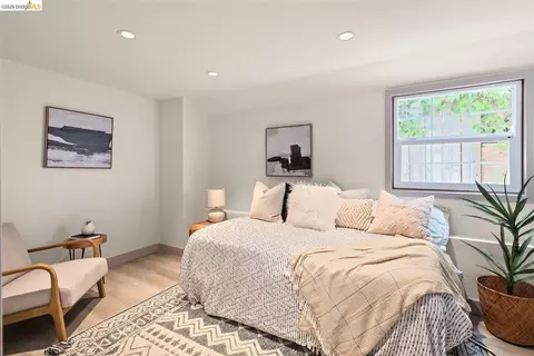 Bedroom - 1421 Cornell Ave, Berkeley, CA 94702 photo 4 of 4