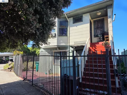 2859 E 9th St, Oakland, CA 94601