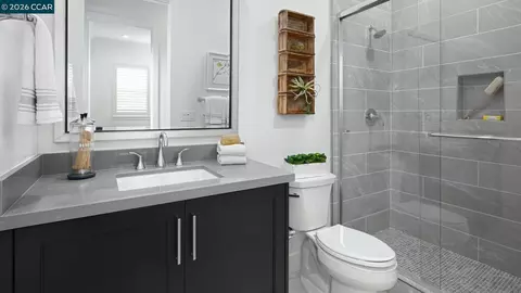 Bath - 3567 Caples Way, Tracy, CA 95377 photo 1 of 1