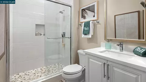 Bath - 3160 Echo Way, Tracy, CA 95377 photo 2 of 2