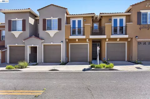 352 Casselino Dr, San Jose, CA 95136