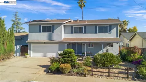 527 Lorren Way, Livermore, CA 94550