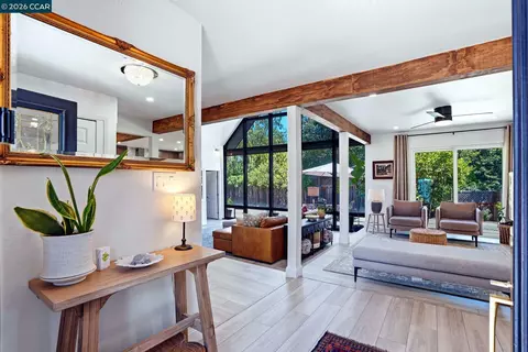 Entry Way - 3196 Diablo View Rd, Lafayette, CA 94549 photo 2 of 3