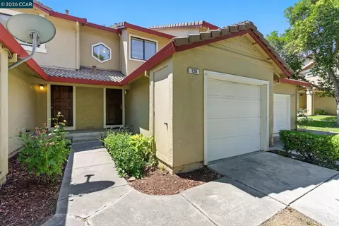 Exterior - 128 Peppermill Ln, Pittsburg, CA 94565 photo 3 of 11