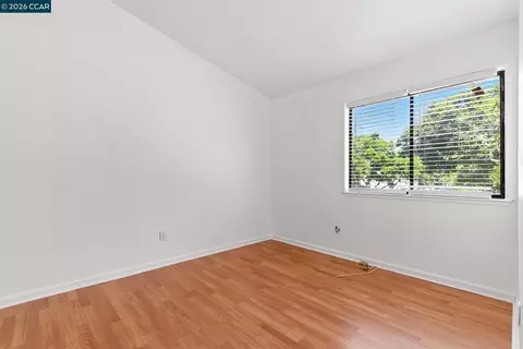 Bedroom - 128 Peppermill Ln, Pittsburg, CA 94565 photo 1 of 3