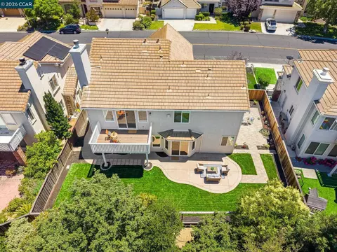View/Area - 1047 Rolling Woods Way, Concord, CA 94521 photo 1 of 5